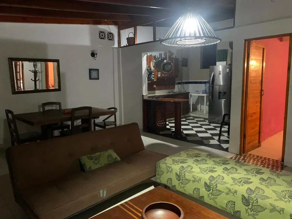 Hostal Casaluna San Andres Hotel 0*, San Andres (San Andres and Providencia Islands)