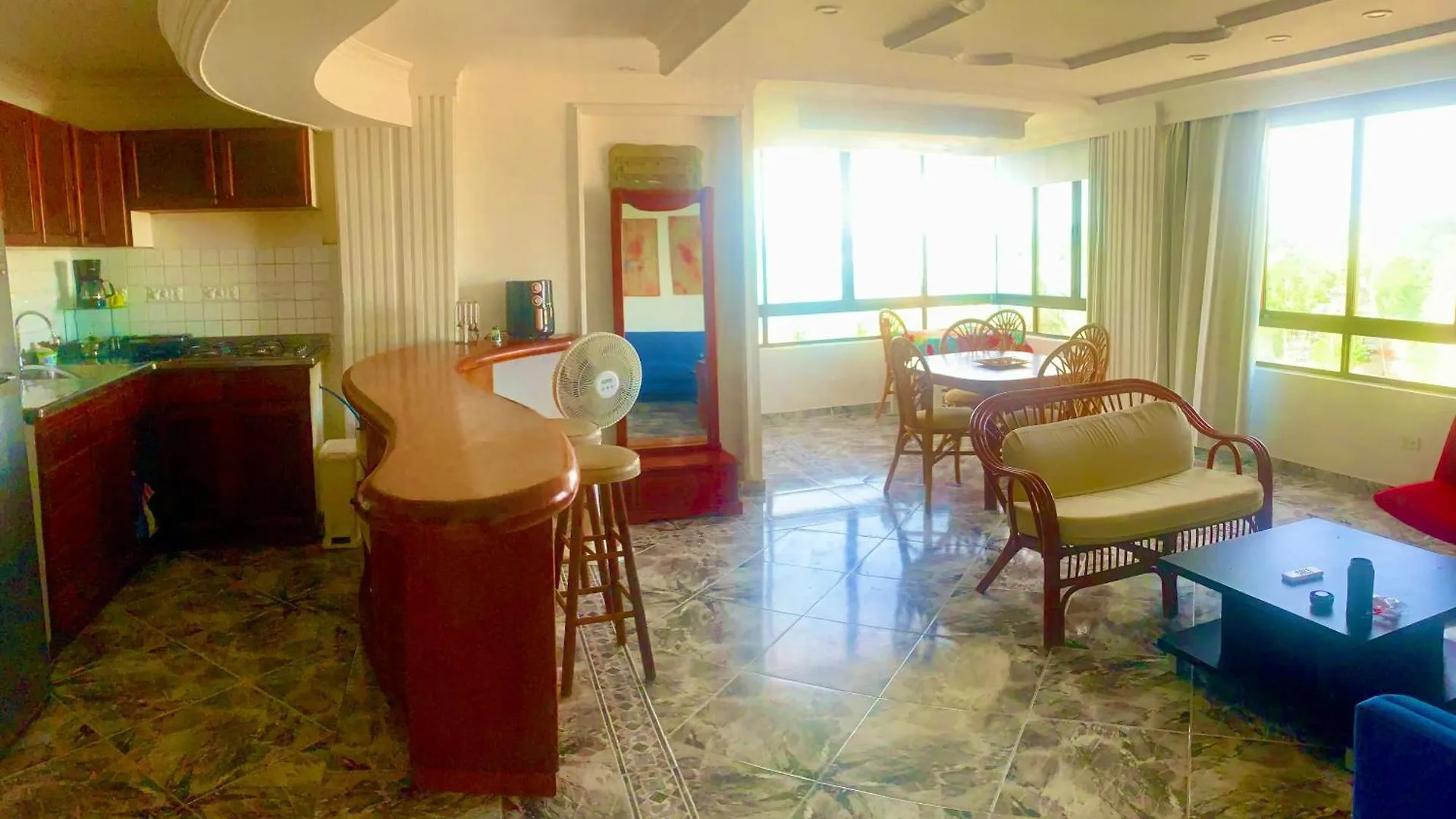 Hostal Casaluna San Andres Hotel