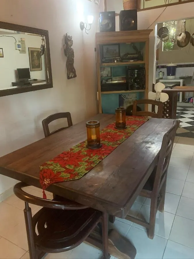 Hostal Casaluna San Andres Pensjonat