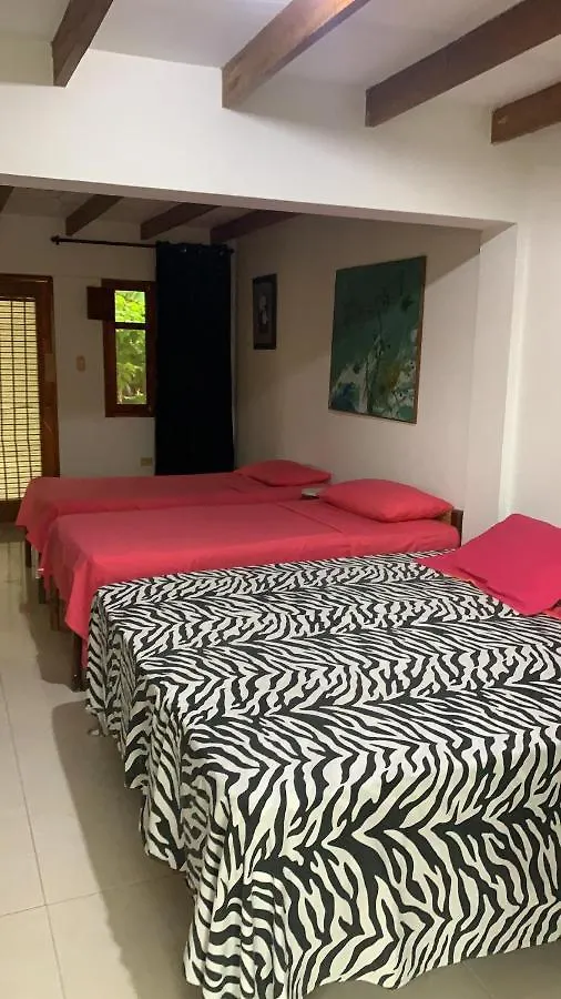 Hostal Casaluna San Andres